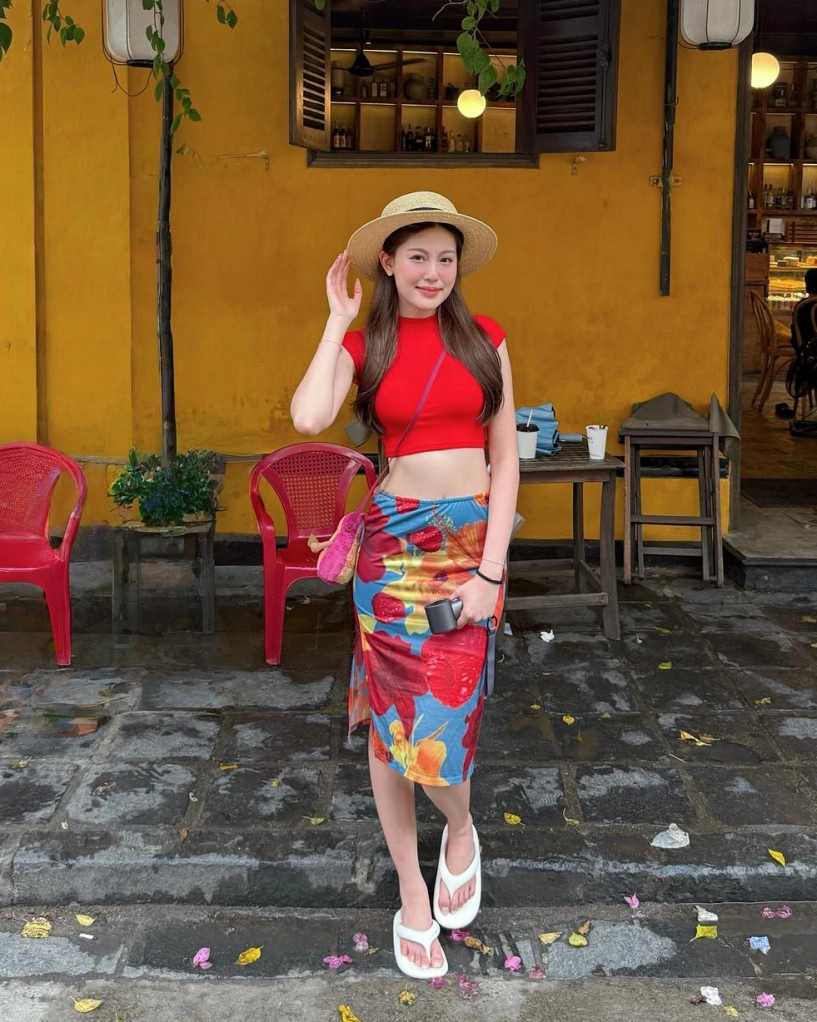 Tăng mỹ hàn nhận bão like khi diện đồ bình dân - 1