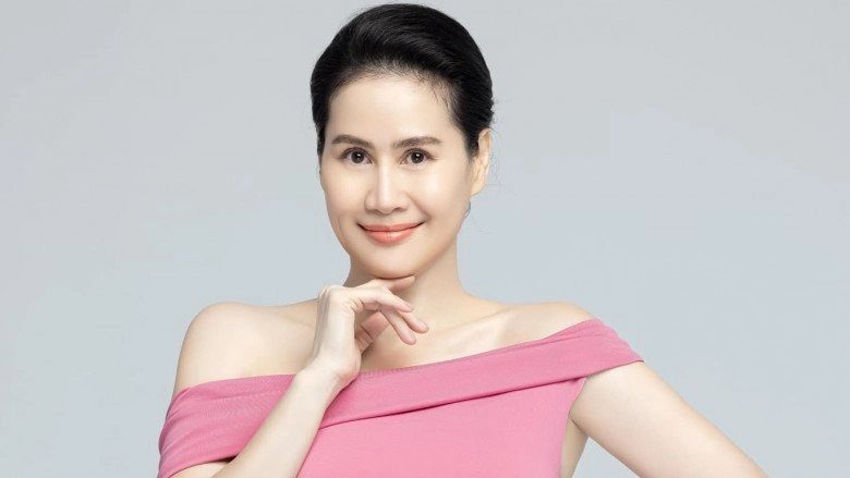 Thân thúy hà ác trên phim nhưng ngoài đời đảm đang nấu ăn ngon như thế này - 1