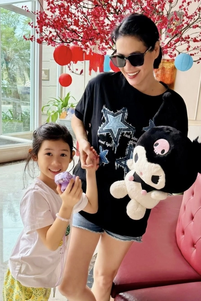 Thân thúy hà không muốn là gánh nặng cho con lúc về già - 2