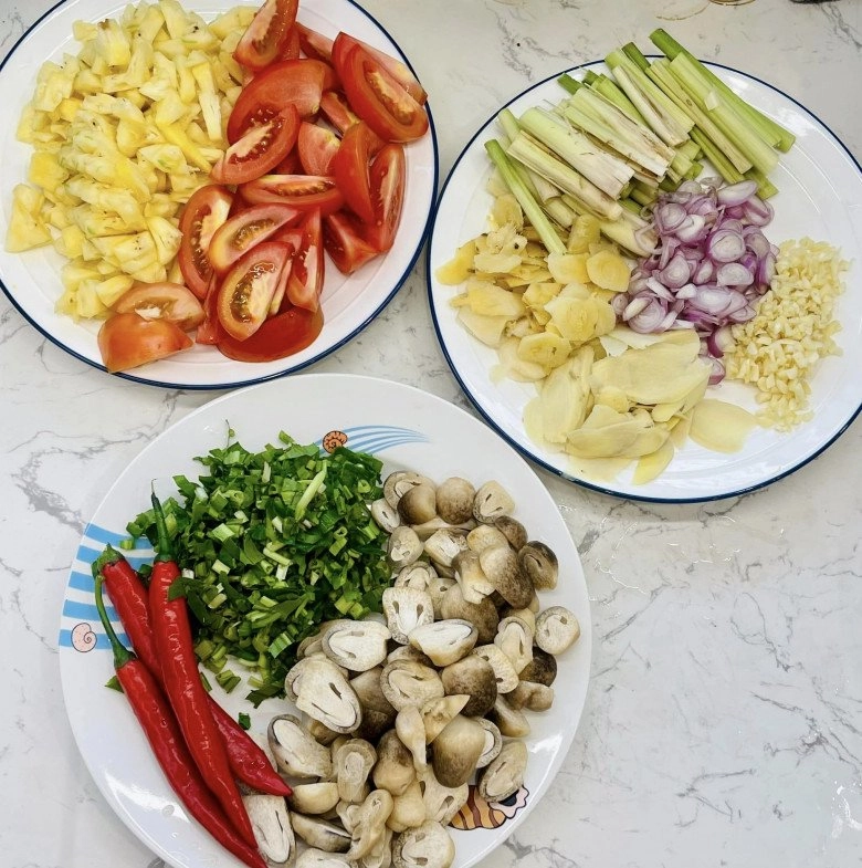 Thân thúy hà ở nhà giản dị làm bún nấu cơm ngon chỉ món canh thôi cũng đủ khiến nhiều người thèm - 2