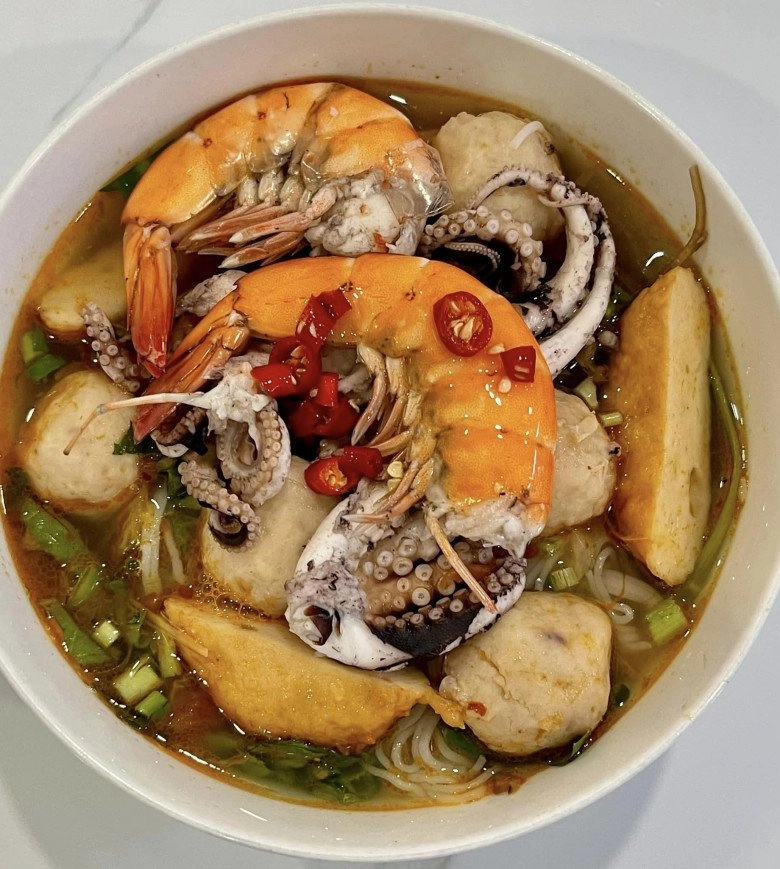 Thân thúy hà ở nhà giản dị làm bún nấu cơm ngon chỉ món canh thôi cũng đủ khiến nhiều người thèm - 7
