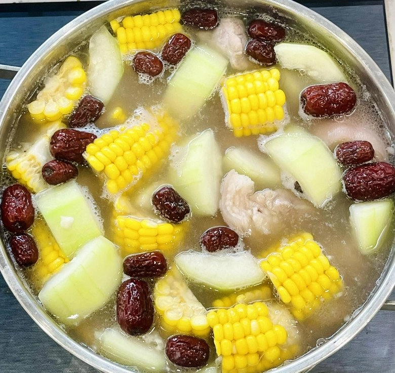 Thân thúy hà ở nhà giản dị làm bún nấu cơm ngon chỉ món canh thôi cũng đủ khiến nhiều người thèm - 14
