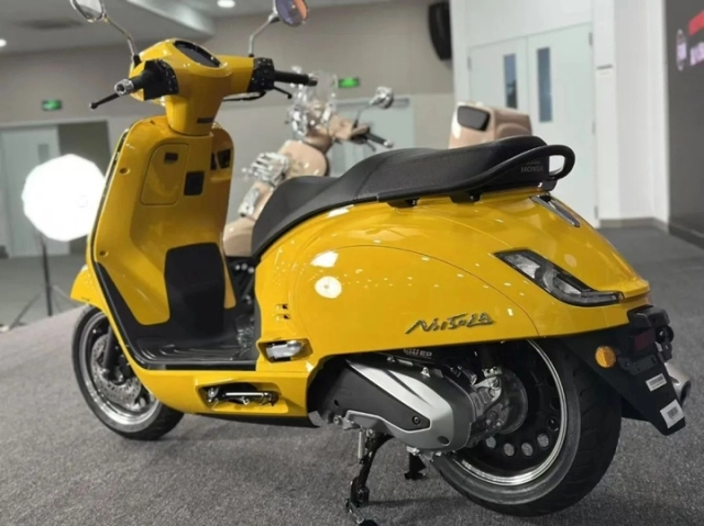 Thích xe cổ điển - mê hãng honda thì không nên bỏ qua mẫu xe ga hoàn toàn mới này - 1