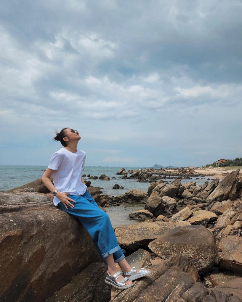 Thời trang nghỉ dưỡng của thanh hằng - 9