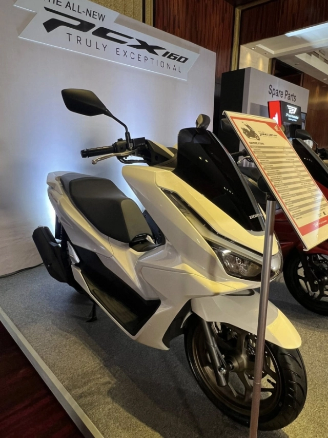 Thừa thắng xông lên pcx 160 2025 đổ bộ nước láng giềng trang bị full công nghệ giá cực mềm - 7