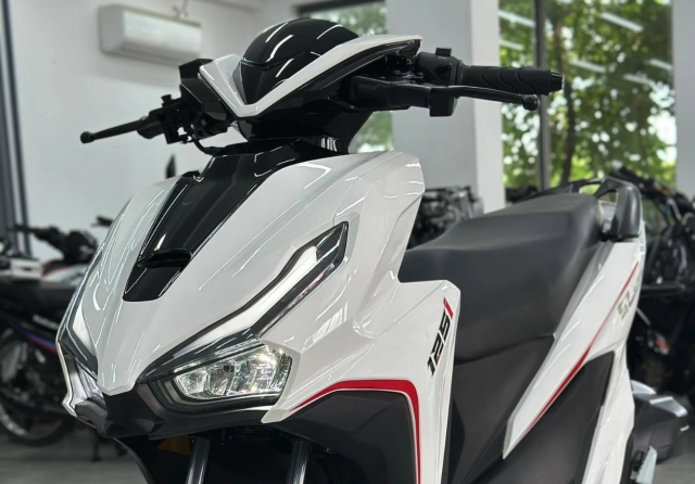 Thực hư về mẫu xe tay ga 125cc làm mọi người lầm tưởng là vario 125 thế hệ mới - 1