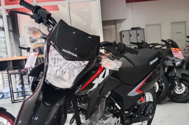 Tin đồn honda xr150l 2025 đang trên đường về việt nam để cạnh tranh với yamaha wr155 - 1