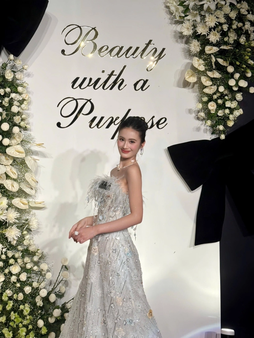 Tin vui gần chung kết miss world 2025 hoa hậu ý nhi lọt top 8 dự án nhân ái - 2