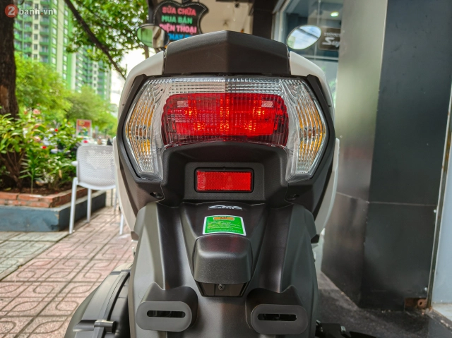 Tricity 155 đã về việt nam xe có 3 bánh nhưng lại dùng bằng lái 2 bánh bạn tin không - 33