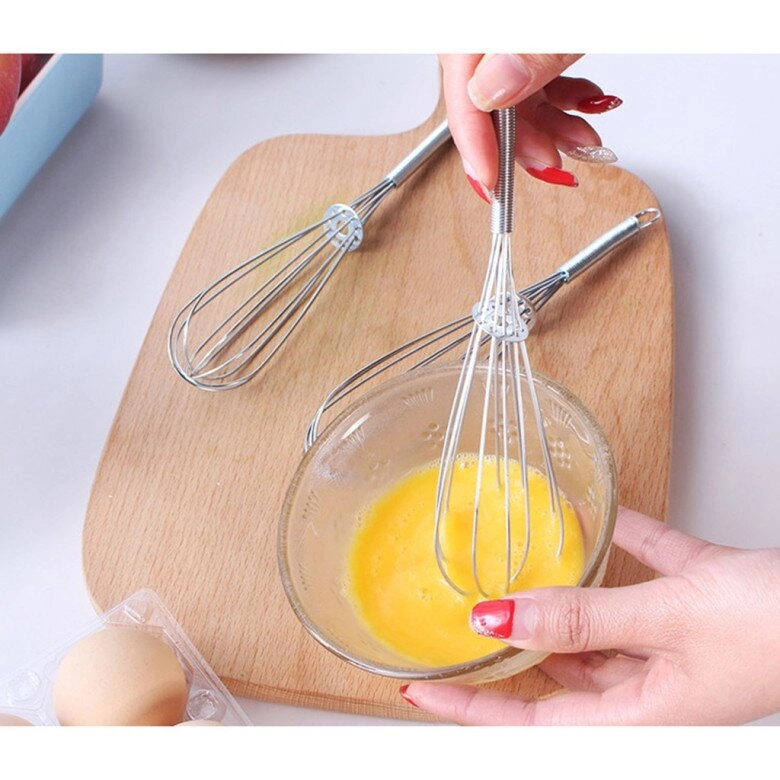 Trứng xào với lá này chưa đầy mấy phút là xong vừa ngon lại siêu bổ ngon hơn cho hành lá - 3