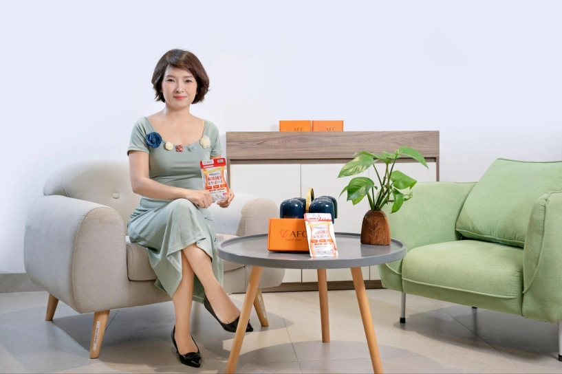 U40 vẫn trẻ đẹp rạng ngời nhờ bí quyết đơn giản mà hiệu quả - 1