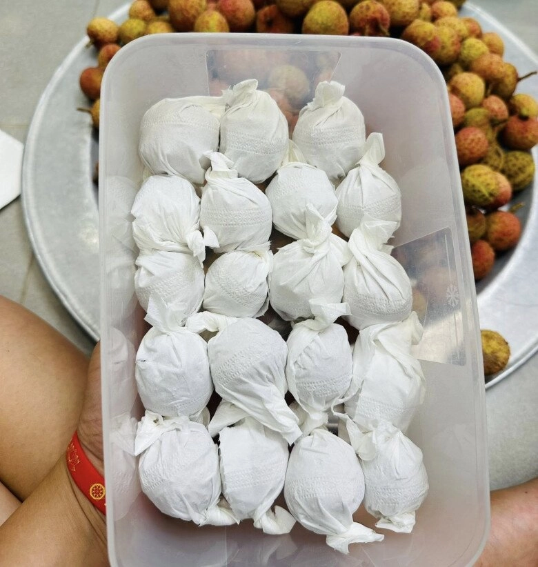 Vải mua về vài hôm là thâm vỏ học mẹ đảm làm theo cách này để cả tháng vẫn tươi ngon thích ăn là có - 7