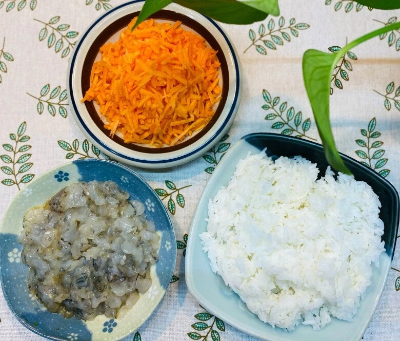 Vét tủ lạnh cơm nguội thừa rang mãi cũng chán đem nấu kiểu này được món ăn sáng siêu ngon giàu dinh dưỡng - 3