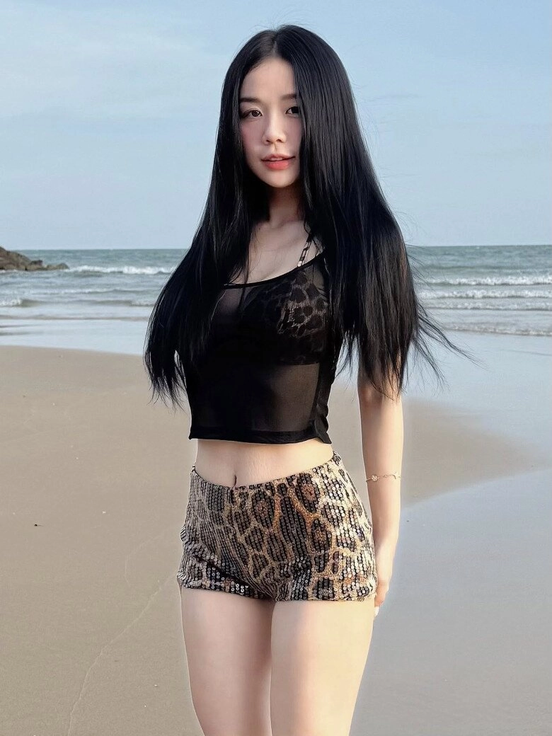 Vợ cũ hoài lâm 5 năm làm mẹ đơn thân giờ được ca sĩ nổi tiếng đòi cưới chồng mới chăm 2 con riêng như con ruột - 6