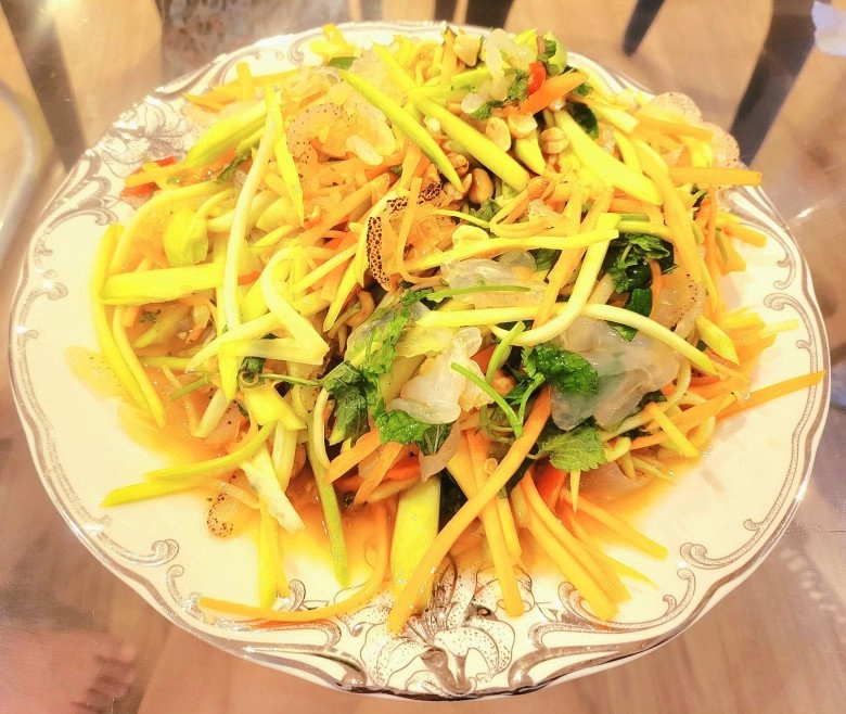 Vợ mạnh trường khoe 2 món ngon ngọt với gà đồi bà xã hồng đăng góp vui bữa ăn hấp dẫn không kém - 8