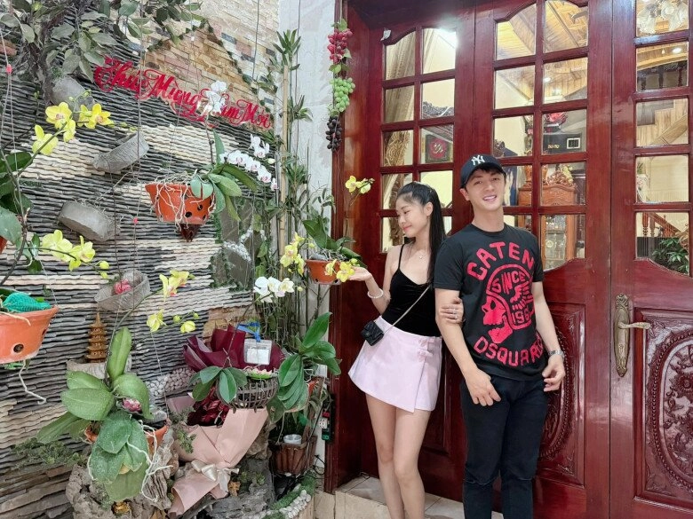 Vườn lan gây thương nhớ trong căn nhà tuổi thơ của vợ đăng khôi tại hà nội - 3