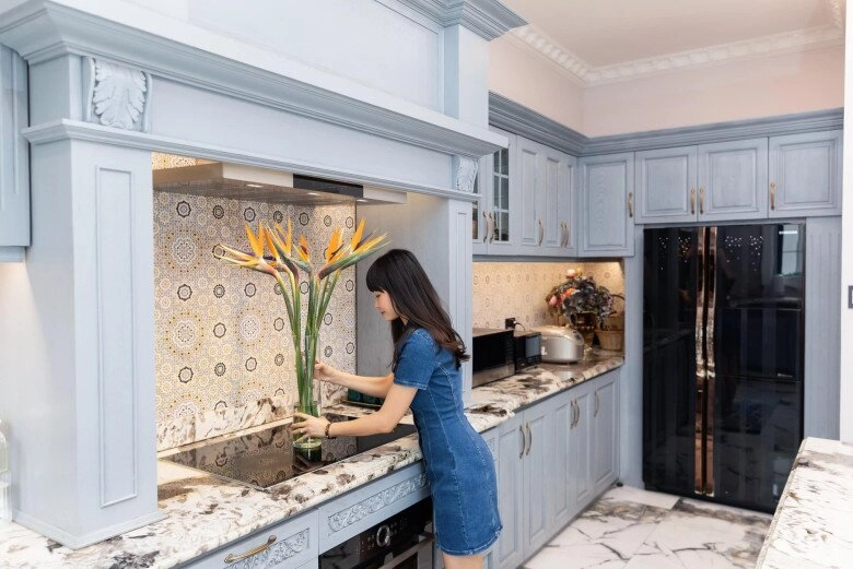 Vườn lan gây thương nhớ trong căn nhà tuổi thơ của vợ đăng khôi tại hà nội - 10