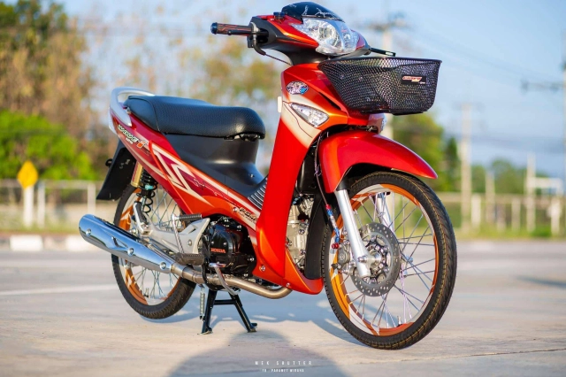 Wave 125i cháy phố với sắc cam đỏ đậm chất thái chơi lớn trong bản độ full option - 22