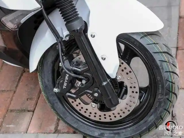 Xmax 300 có khóc thét không khi thấy bản sao tx150e vừa ra mắt này - 7