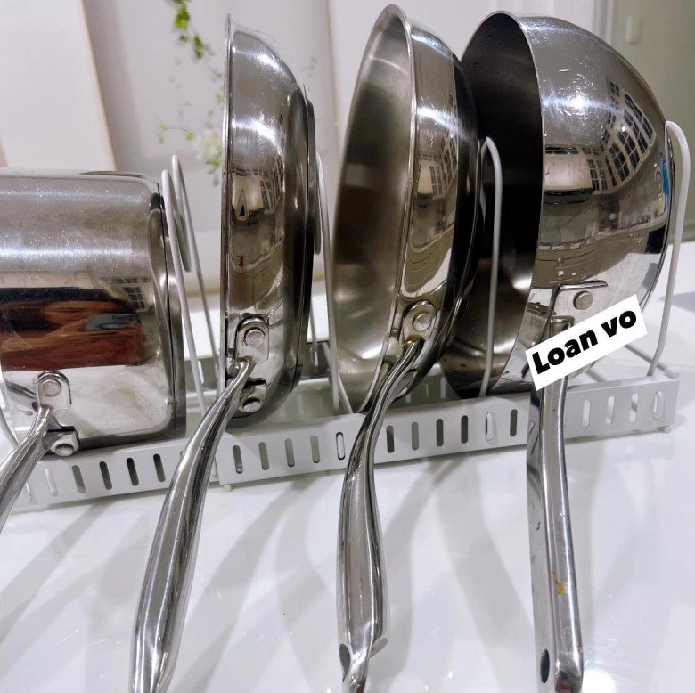 Xoong chảo nấu mãi sẽ bị đen đáy lấy 3 thứ này trộn với nhau đem rửa nồi sạch bóng như mới - 7