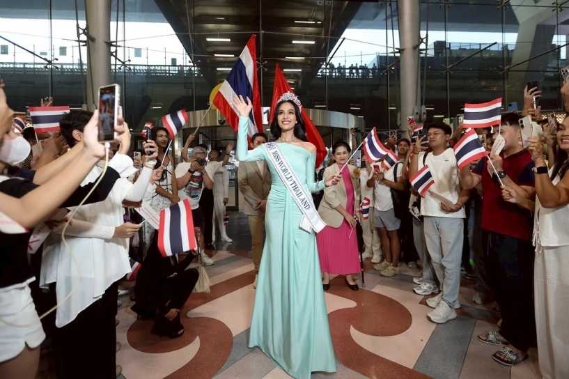 Ý nhi và các mỹ nhân tới ấn độ thi miss world - 4