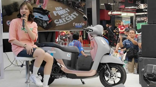 Yamaha fazzio hybrid ra mắt 2 màu sắc mới với khái niệm two tone hút hồn gen z - 8