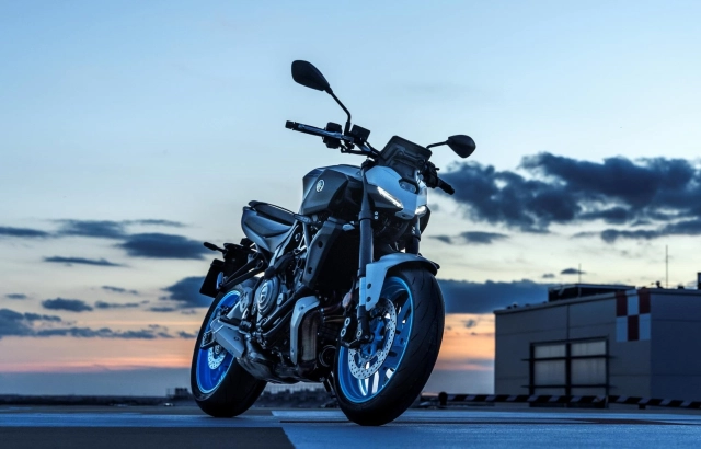 Yamaha mt-07 2025 y-amt bản nâng cấp mạnh mẽ công nghệ tối tân trải nghiệm lái đầy cảm hứng - 2