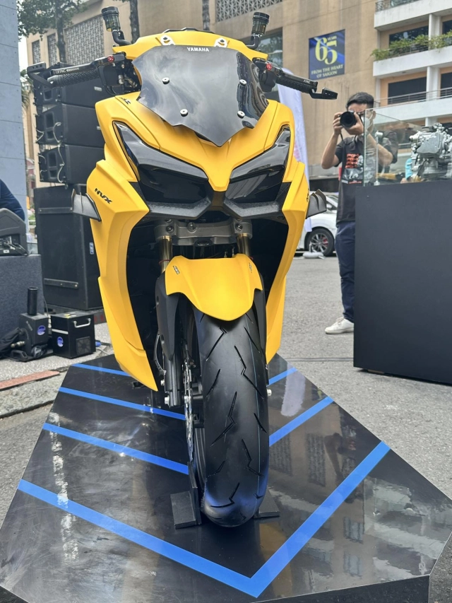 Yamaha nvx 155 all new độ phong cách sport touring quá đẹp khiến dân chơi không thể làm ngơ - 3