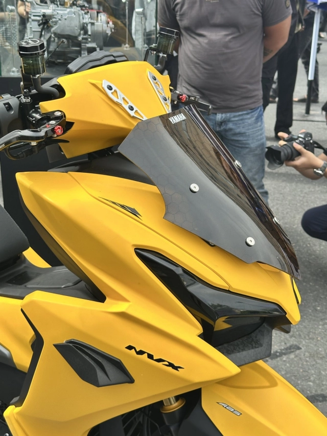 Yamaha nvx 155 all new độ phong cách sport touring quá đẹp khiến dân chơi không thể làm ngơ - 5