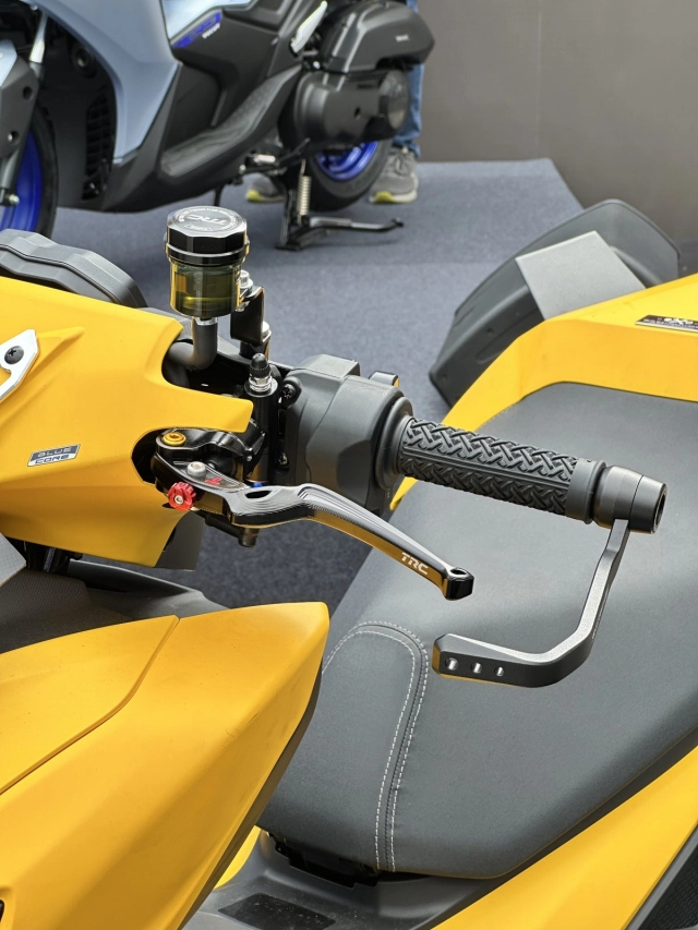 Yamaha nvx 155 all new độ phong cách sport touring quá đẹp khiến dân chơi không thể làm ngơ - 7