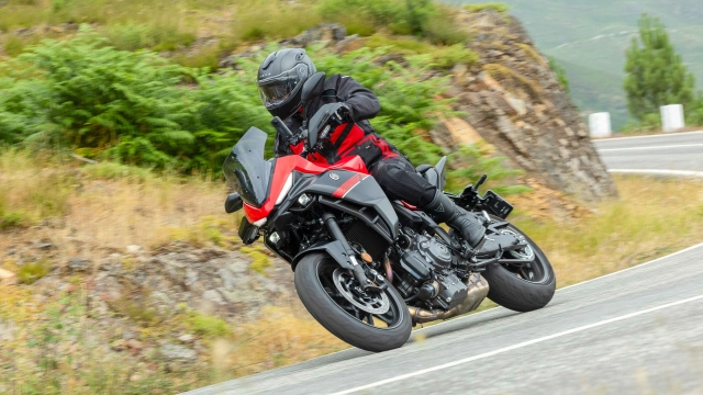 Yamaha tracer 7 - 16