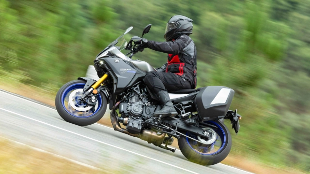 Yamaha tracer 7 - 21