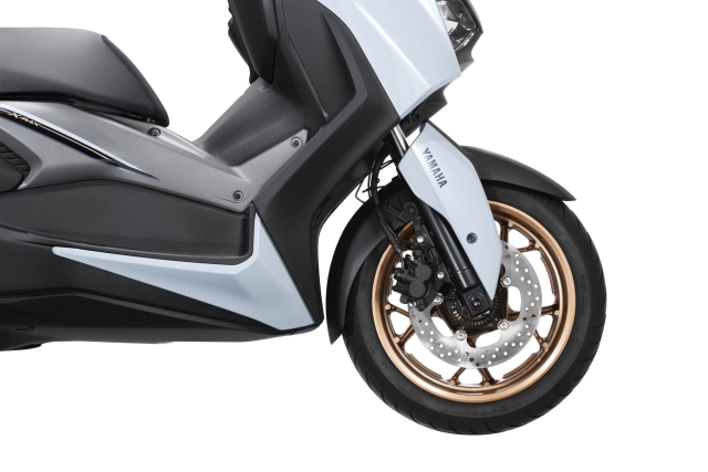 Yamaha xmax 300 2025 ra mắt ở nước ta với 5 màu mới giá bán chính hãng từ 140 triệu đồng - 7