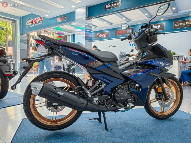 Yamaha y15zr se bất ngờ đổ bộ về việt nam với số lượng chỉ vỏn vẹn 25 chiếc - 4