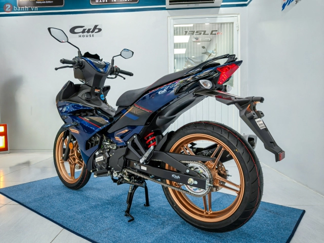 Yamaha y15zr se bất ngờ đổ bộ về việt nam với số lượng chỉ vỏn vẹn 25 chiếc - 5