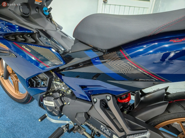 Yamaha y15zr se bất ngờ đổ bộ về việt nam với số lượng chỉ vỏn vẹn 25 chiếc - 10
