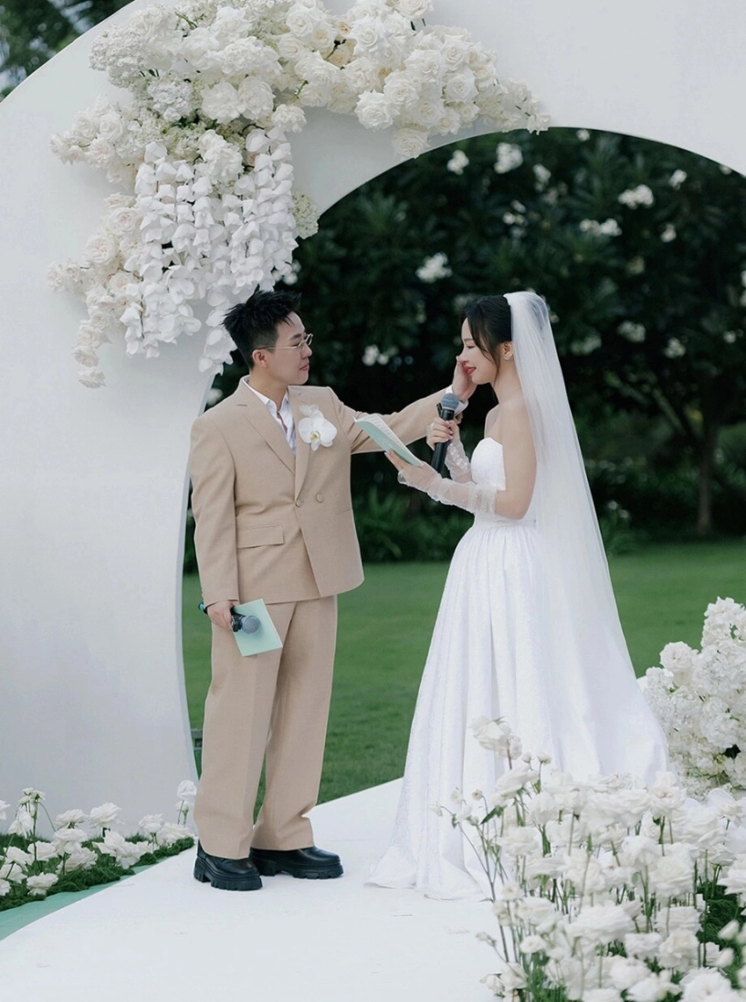 2 nàng dâu vbiz xuất thân danh gia vọng tộc vợ vũ cát tường là hậu duệ danh tướng kai đinh cưới cháu chí sĩ yêu nước - 9