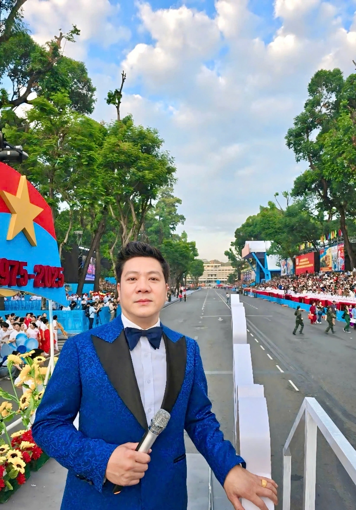 2 nsnd biểu diễn mở màn tại lễ diễu binh người là phó giám đốc người là tiến sĩ âm nhạc - 3