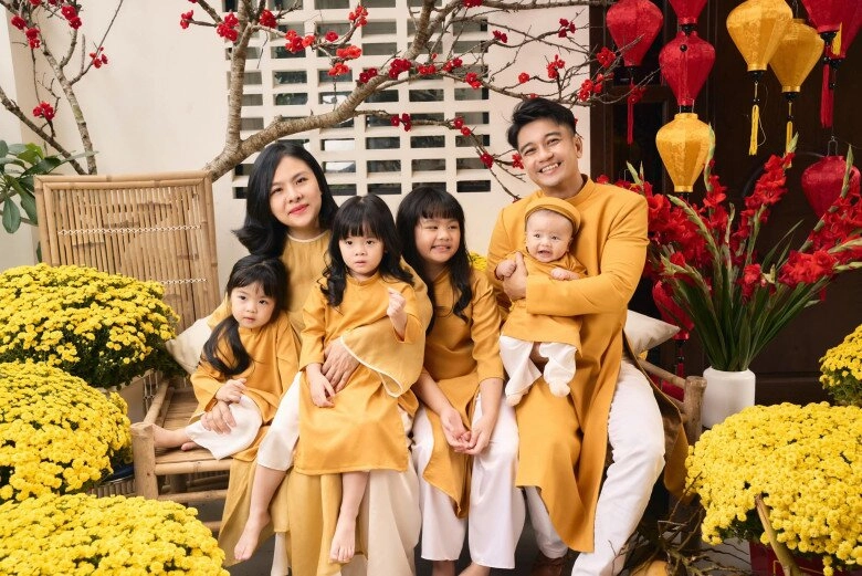 2 sao nữ chủ động tán tỉnh chồng đại gia vân trang sinh con trai được cưng chiều diễm my 6x hôn nhân viên mãn - 6
