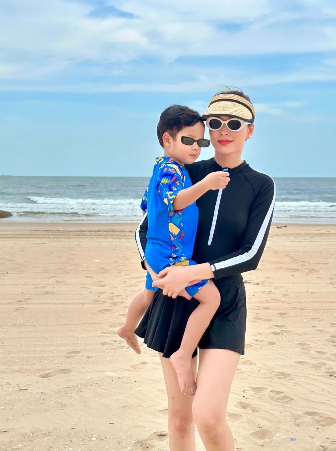 2 thứ chống già đặng thu thảo mang theo khi nghỉ lễ - 2