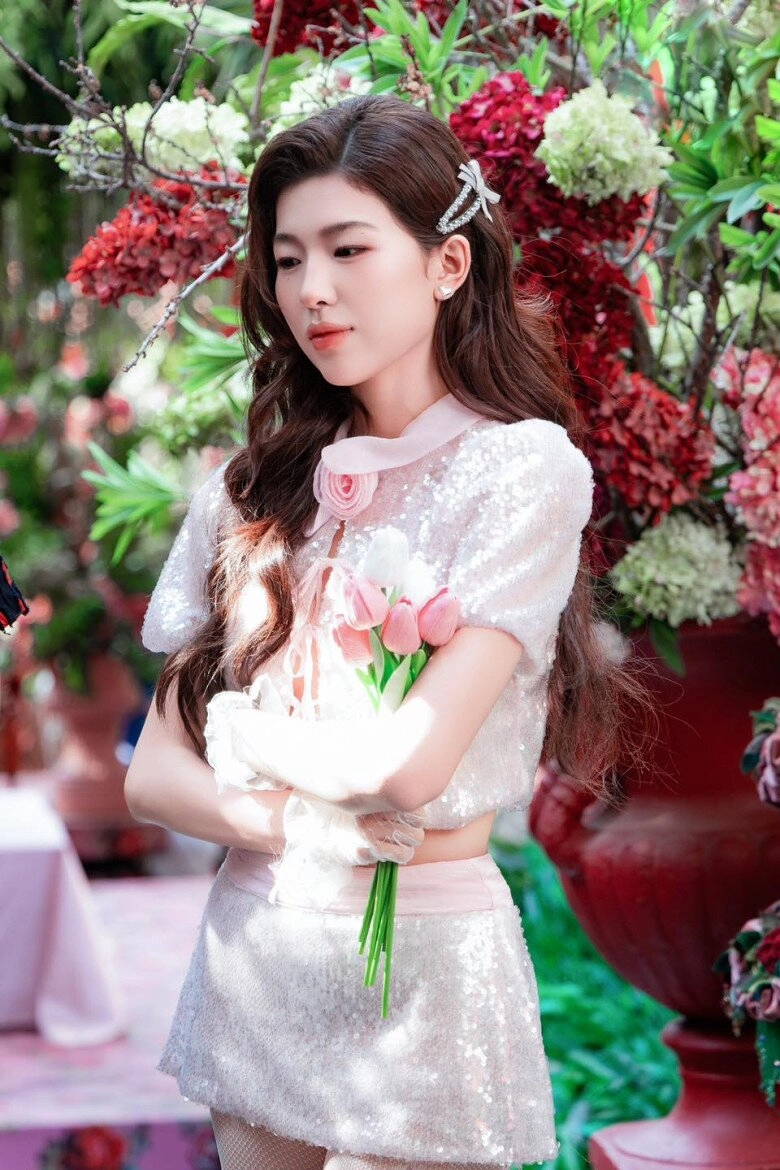 3 em xinh cùng sinh năm 2003 lamoon diễm hằng đóng phim doanh thu trăm tỷ phương mỹ chi vươn tầm quốc tế - 6