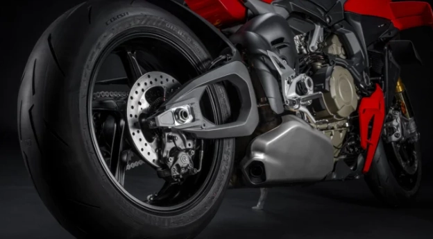 5 lý do cho thấy ducati streetfighter v4 2025 là mẫu xe mô tô pkl đáng mua trong năm nay - 4