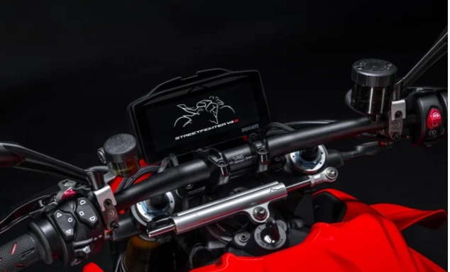 5 lý do cho thấy ducati streetfighter v4 2025 là mẫu xe mô tô pkl đáng mua trong năm nay - 10