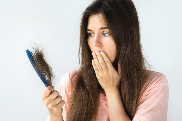 7 cách kích thích mọc tóc ngay tại nhà không cần spa mà hiệu quả bất ngờ - 4