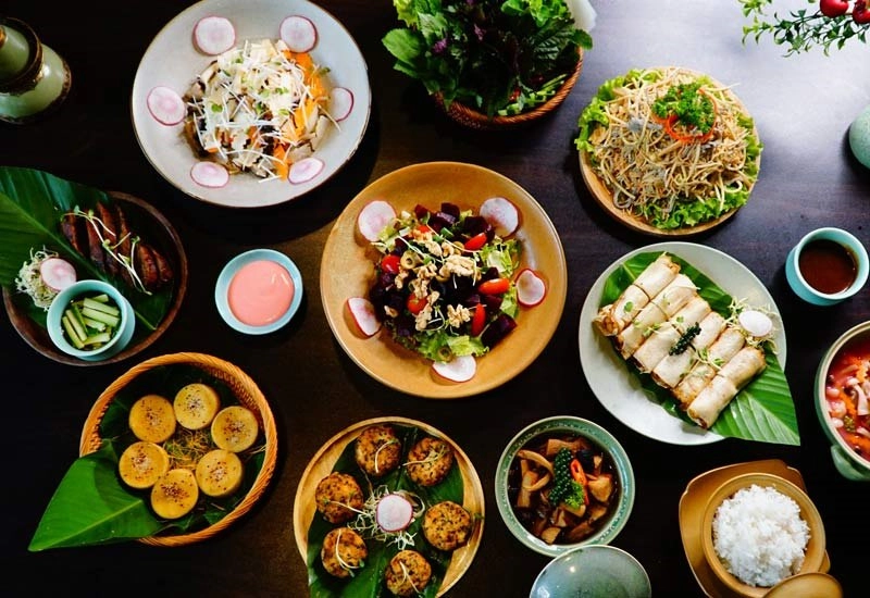 7 quán buffet chay ngon bổ rẻ tại hà nội chỉ 50000 đồng là no nê lưu ngay để tận hưởng dịp lễ 29 - 4
