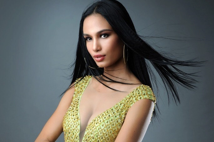 Á hậu đồng hương với hhen niê từng 7 lần thi hoa hậu vướng scandal đá xéo một đàn chị giờ ra sao - 1