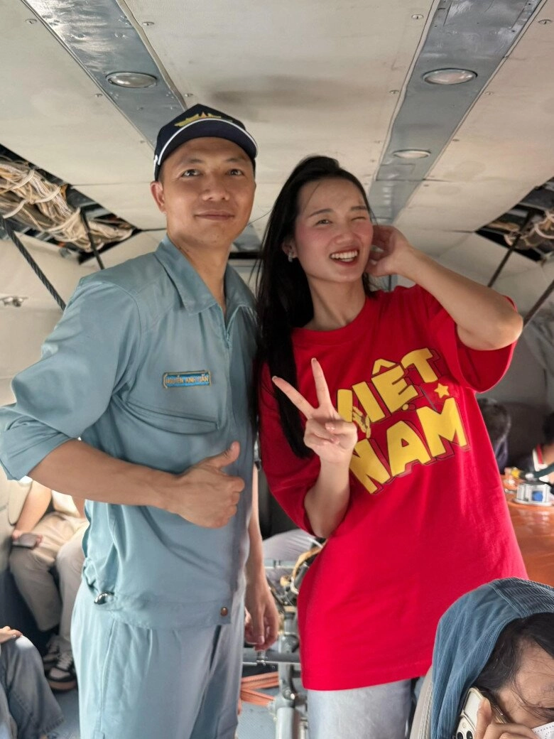 Á hậu hiếm hoi được đi trực thăng không quân từng làm rạng danh việt nam ở quốc tế nổi tiếng thi đâu thắng đó - 2