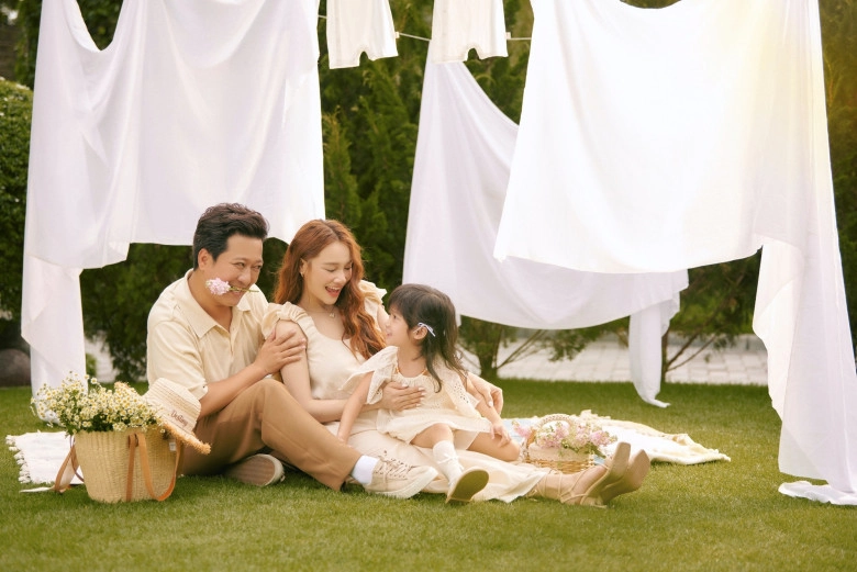 Ái nữ xinh như búp bê của trường giang líu lo hát tiếng pháp nhã phương cho biết con mệt vì học nhiều ngoại ngữ - 10