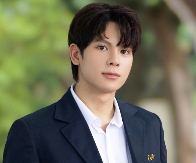 anh trai ngọc huyền cứ đóng với ai là người đó lấy chồng hé lộ về ông bố phó hiệu trưởng trường sân khấu - 1