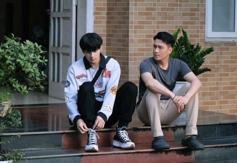 anh trai ngọc huyền cứ đóng với ai là người đó lấy chồng hé lộ về ông bố phó hiệu trưởng trường sân khấu - 10